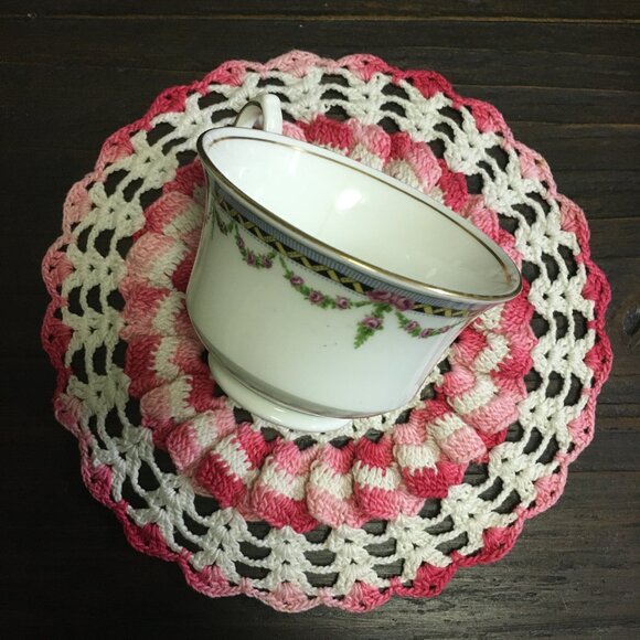 Cauldon England White Porcelain Floral Garland Teacup & Saucer - Picture 13 of 14